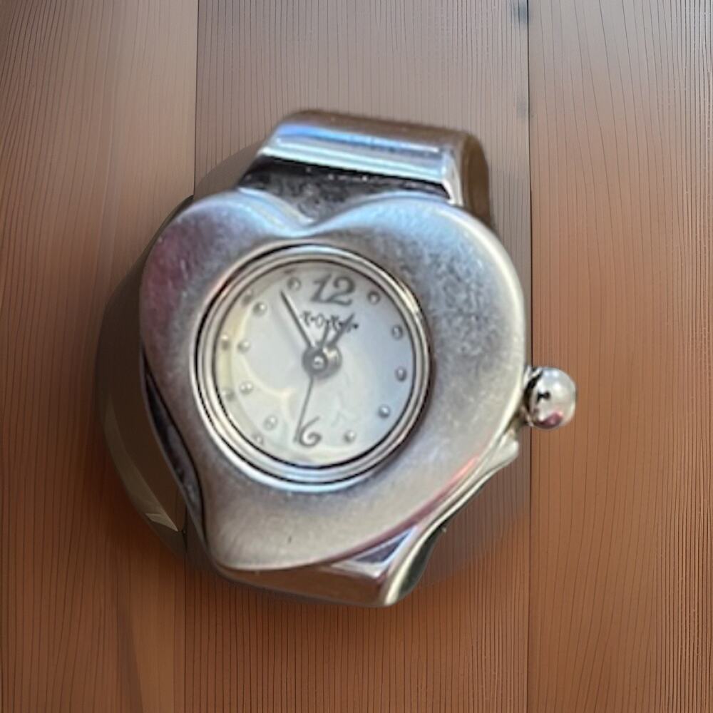 Y2K XOXO Heart Silver Watch Ring Retro stretch band Japan New Battery For Repair